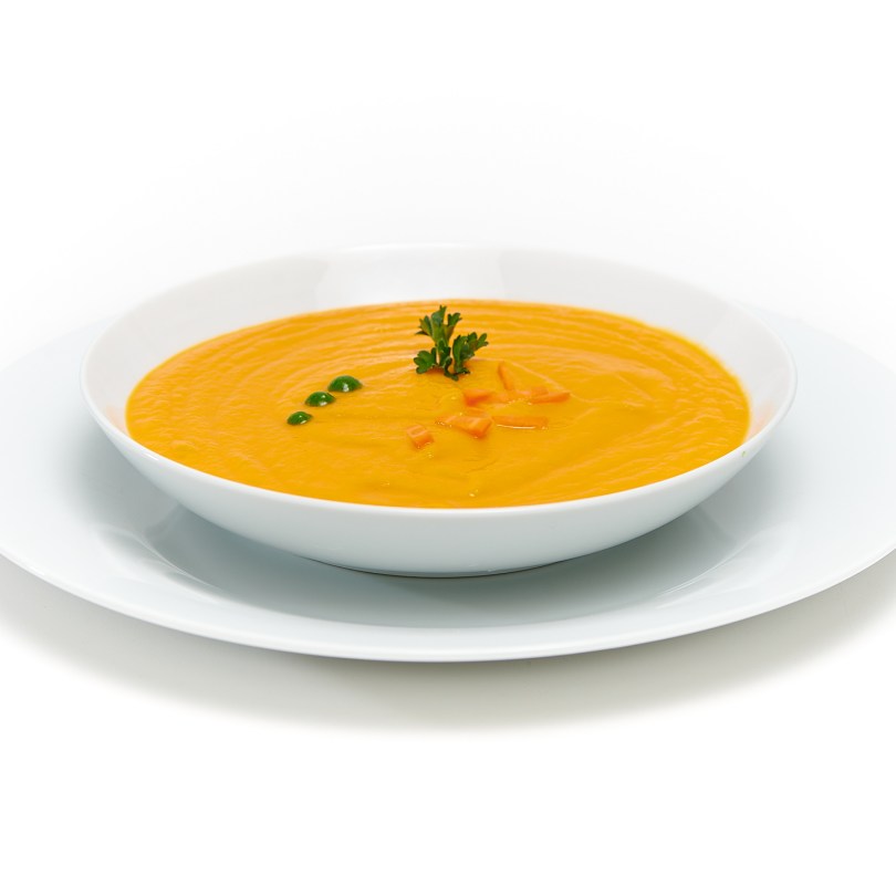 Homemade creamy carrot and ginger soup by Casera Healthy Food